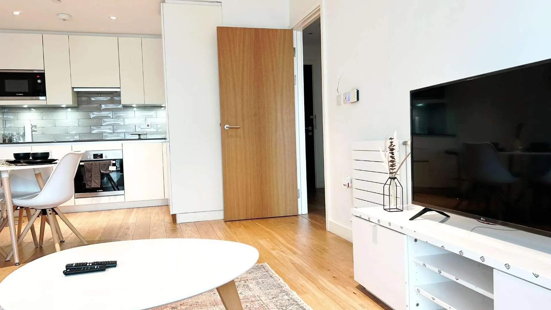 A Charming 2 Bedroom Flat London